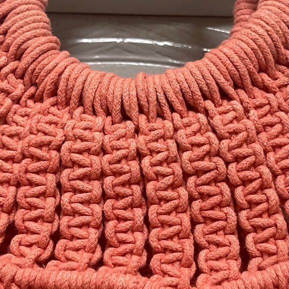 Macrame bag in faded tone - Picture 2 of 5